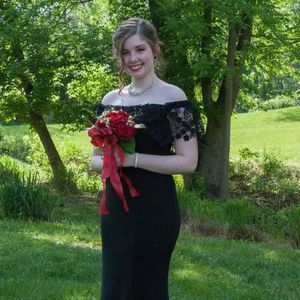 Meet your Posher, Olivia